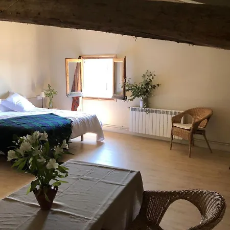 Casa Tapiolas Rectoria Mollo