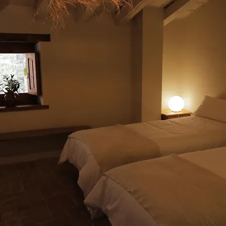 Casa Tapiolas Rectoria Country house Mollo