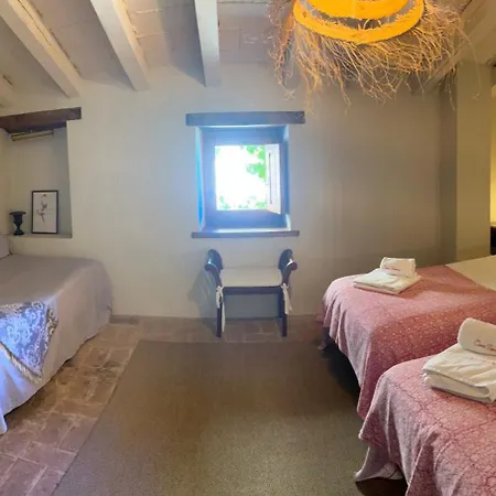 Casa Tapiolas Rectoria Mollo